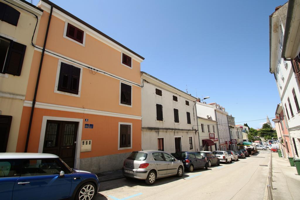 Old Town Rooms And Apartment Poreč Exterior foto