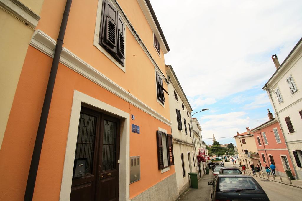 Old Town Rooms And Apartment Poreč Exterior foto